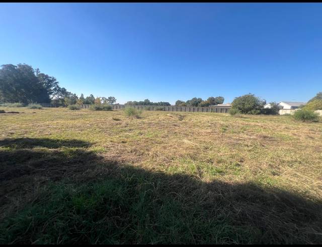 4,000M² VACANT LAND FOR SALE IN RIVERSDALE